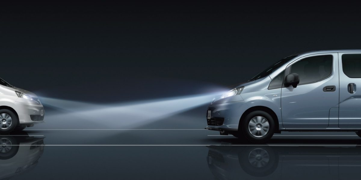 ハイビームアシスト