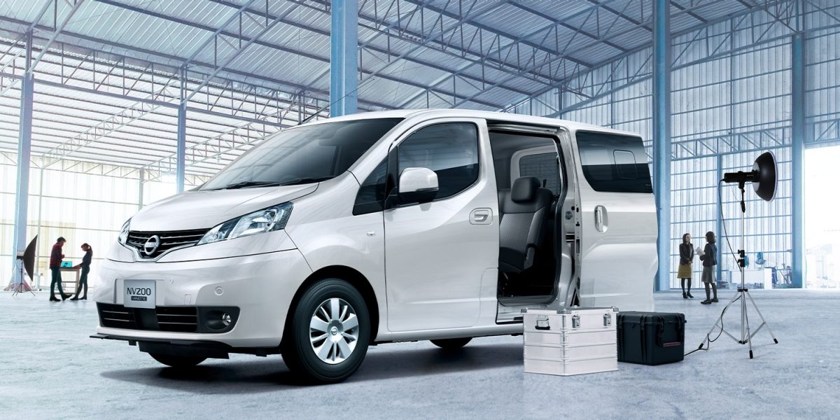 Photo：16X-2R。ボディカラーはホワイトパール（3P）〈＃QX1〉（特別塗装色）。