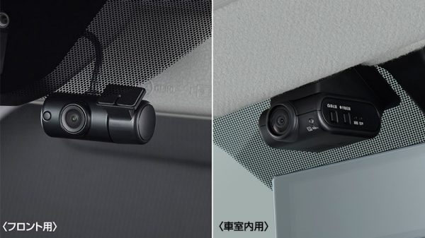 日産オリジナルドライブレコーダー（フロント+車室内）
