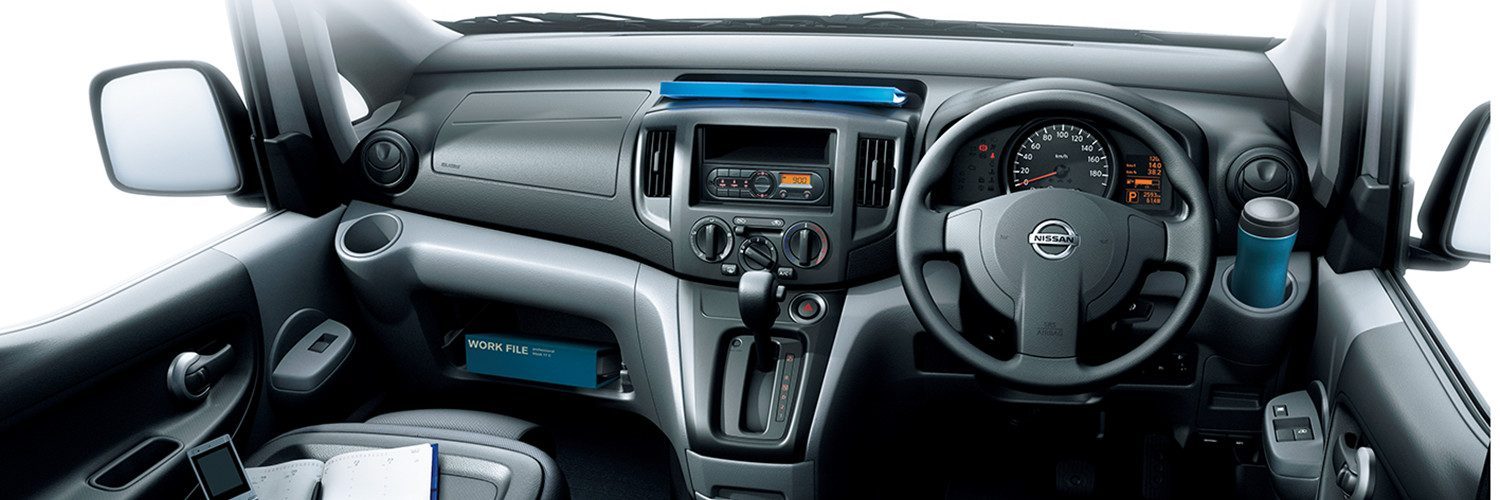 NISSAN NV200VANETTE