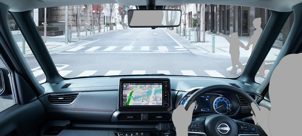 安心して運転できる理由は、コンパクトなサイズと見晴らしのよさ。