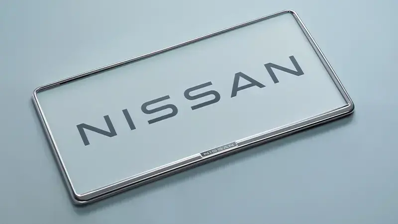 ナンバープレートリム