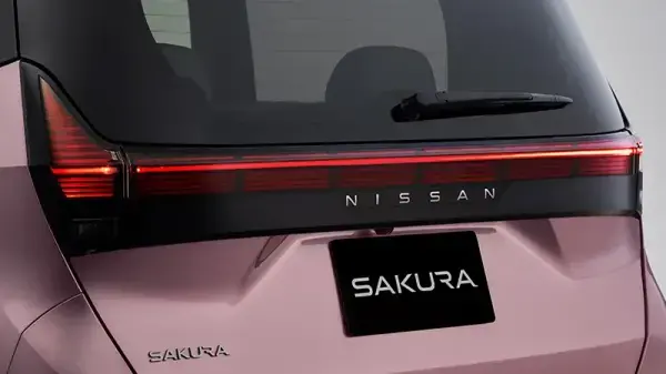 LEDリヤコンビネーションランプ