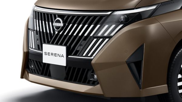 フロントグリル / フロントエアロバンパー（e-POWER LUXION）