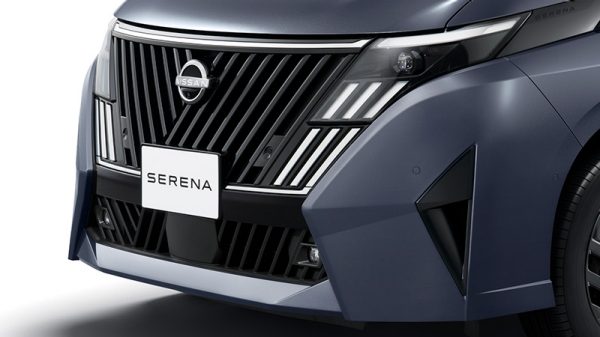 フロントグリル / フロントエアロバンパー（e-POWER ハイウェイスターV、e-4ORCE ハイウェイスターV、ハイウェイスターV）