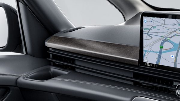 ブラウン⽊⽬柄