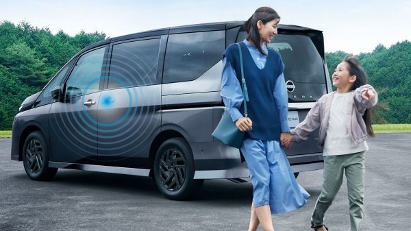 接近時アンロック/降⾞時オートロック機能