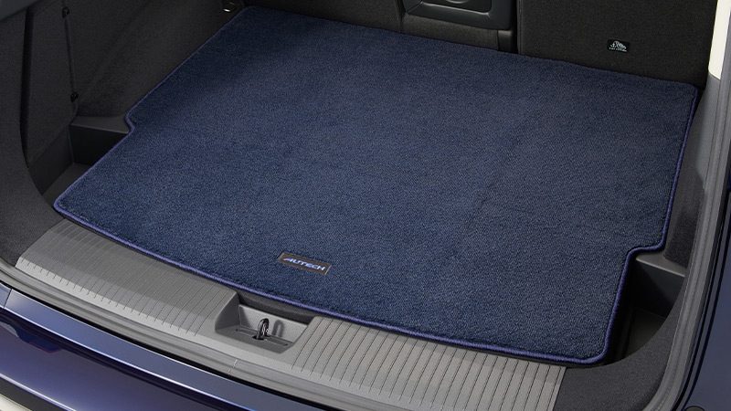 ラゲッジカーペット（ブルー、消臭機能付、「AUTECH」刺繍付）2列シート車用
