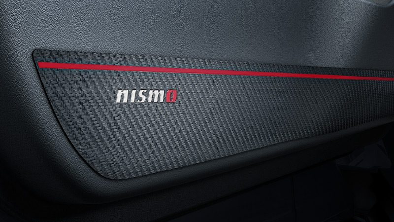 NISMOドアインナープロテクター〈フロント〉