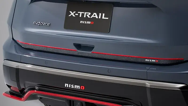 NISMOバックドアガーニッシュ