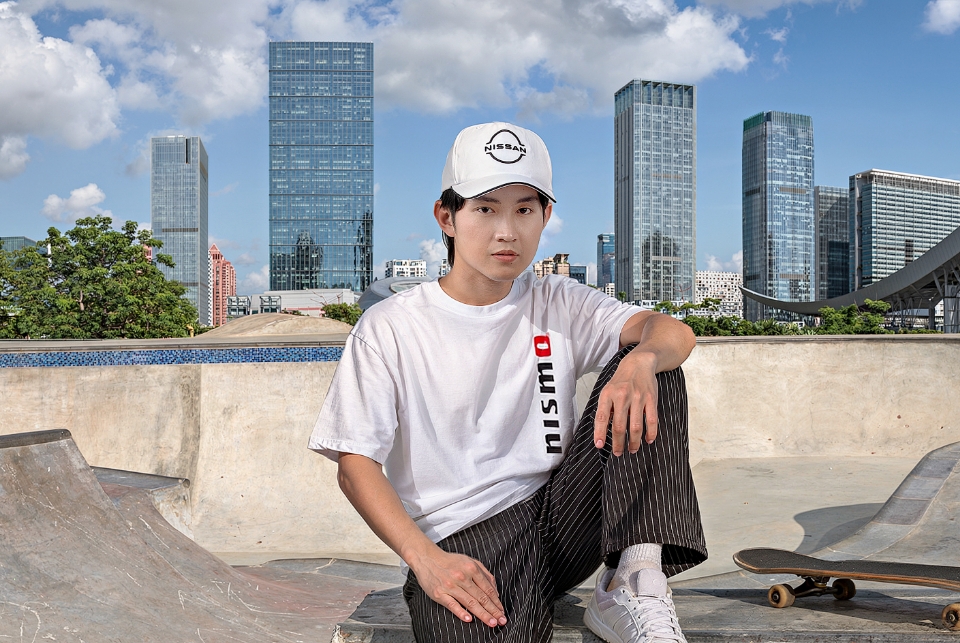 Nissan Headwear Banner