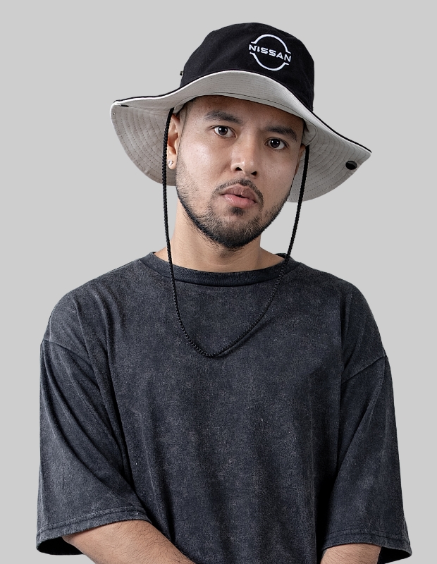 Nissan Hat Black