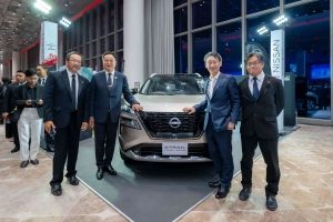 นิสสัน เฉลิมฉลอง สมเด็จพระจักรพรรดิแห่งญี่ปุ่น