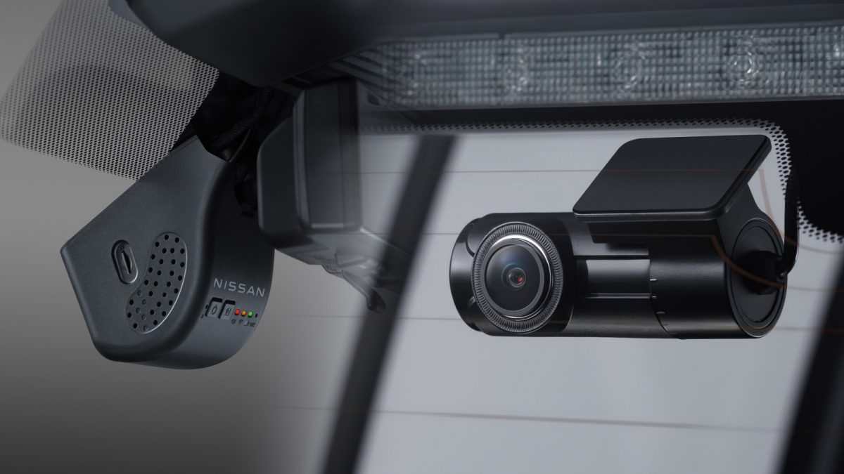 ชุดกล้องบันทึกวีดีโอด้านหน้า-หลังรถยนต์