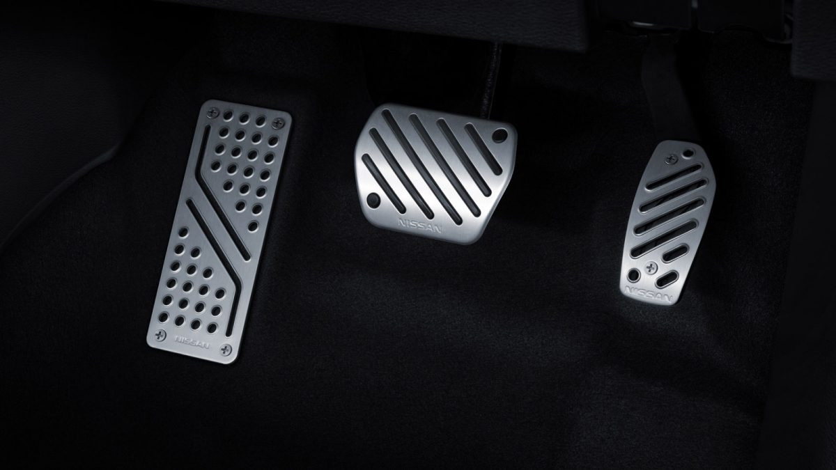 แป้นวางเท้าแบบสปอร์ต