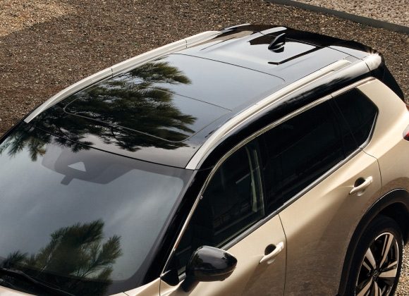 ELECTRIC PANORAMIC SUNROOF