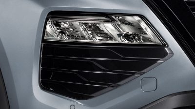 Front Bumper Finisher Piano Black